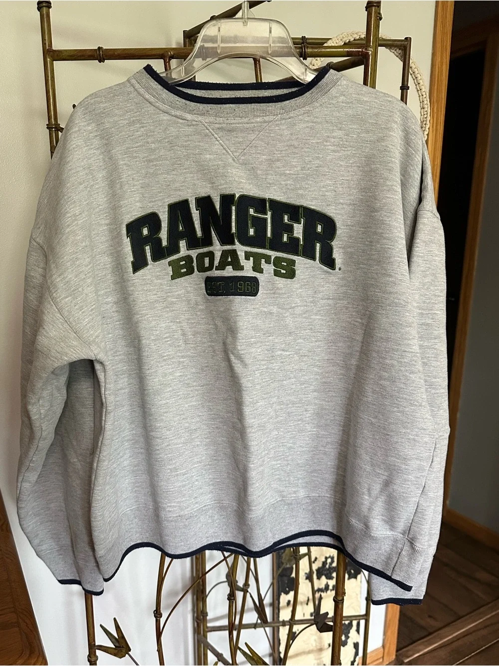Ranger Boats Embroidered Logo Crewneck Sweatshirt-Size L